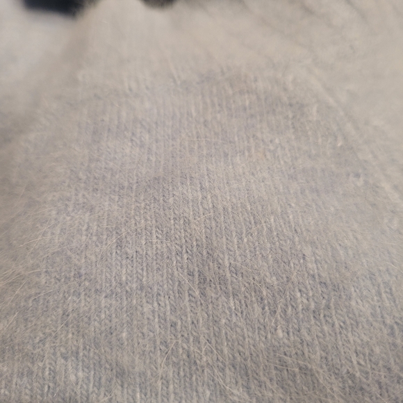 Light blue rabbit hair weater wet seal - Picture 4 of 4